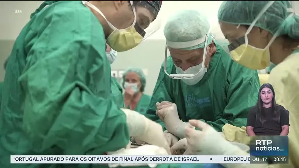 Médico português lidera transplantes inéditos em Cabo Verde