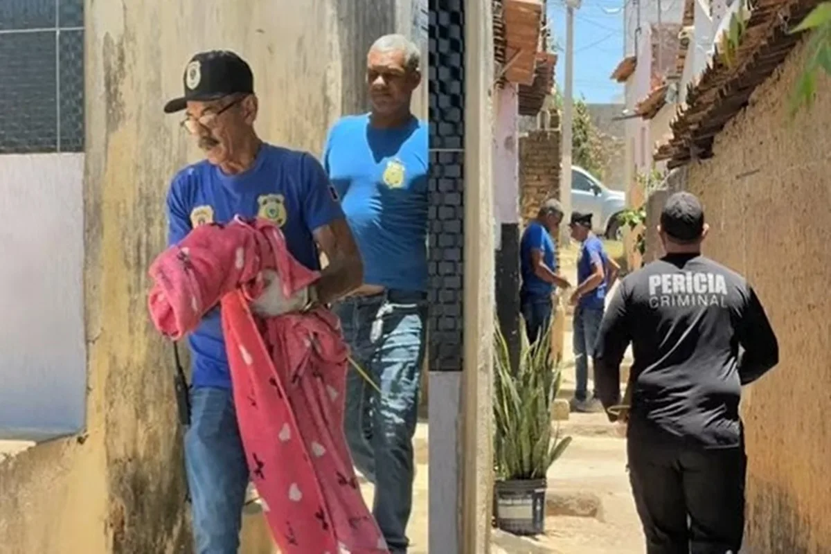 Perícia aponta que bebê atacado com 24 facadas agonizou antes de morrer