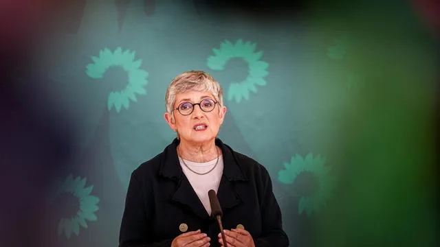 Kabinettsklausur: Opposition fordert grundsätzlichen Kurswechsel der Regierung