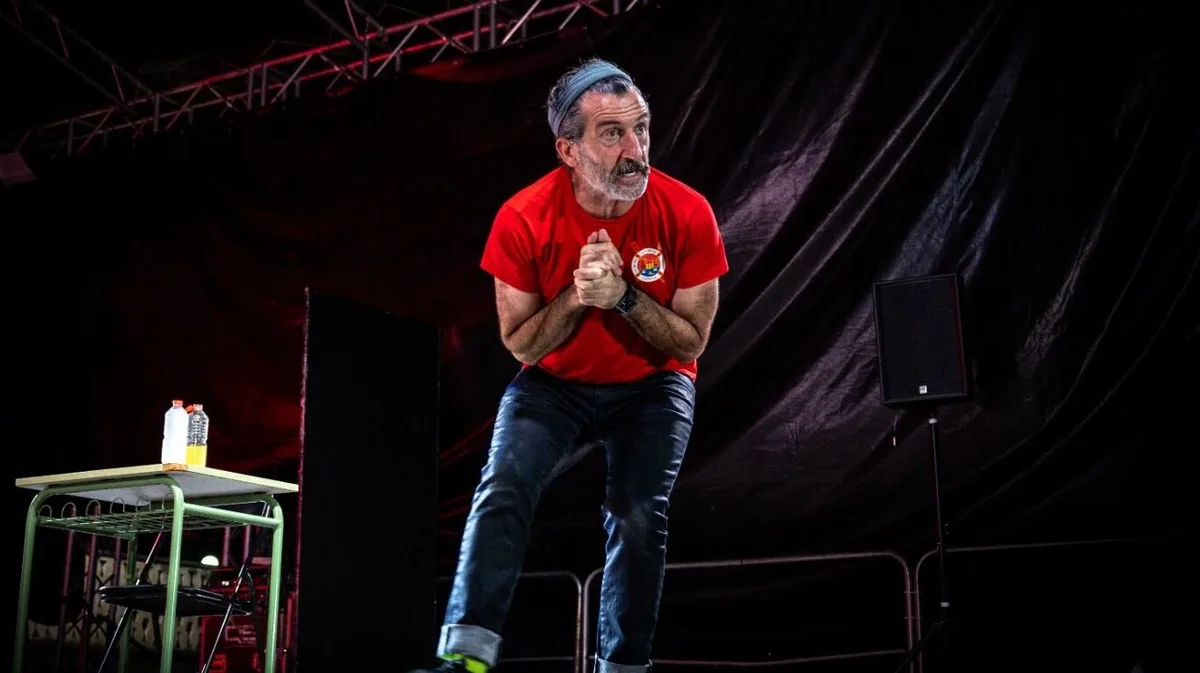 Luis Zahera llega a la Argentina con “Chungo”, su exitoso unipersonal de humor
