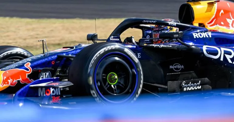 Verstappen renova com a Red Bull até 2030