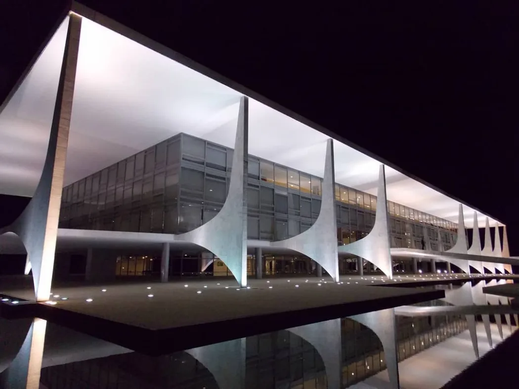 Uma eleição presidencial sem debate e sem esperança