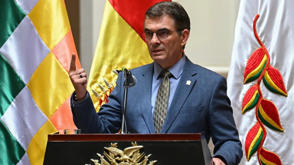Paz anunció encuentros con presidentes de países vecinos para reforzar la lucha contra el narcotráfico
