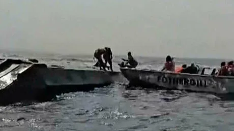 Zimbabwe arrests official over Lake Kariba ferry disaster