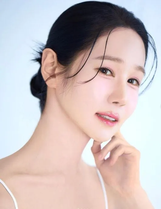 '명품선물' 자랑하던 16기 옥순, 재혼 4개월만 '파경'.."서로 안맞아"[핫피플]