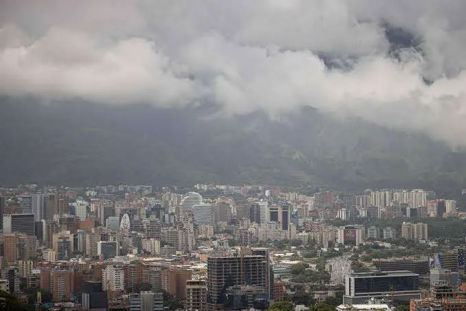 Luvias y chubascos este sábado en gran parte del país