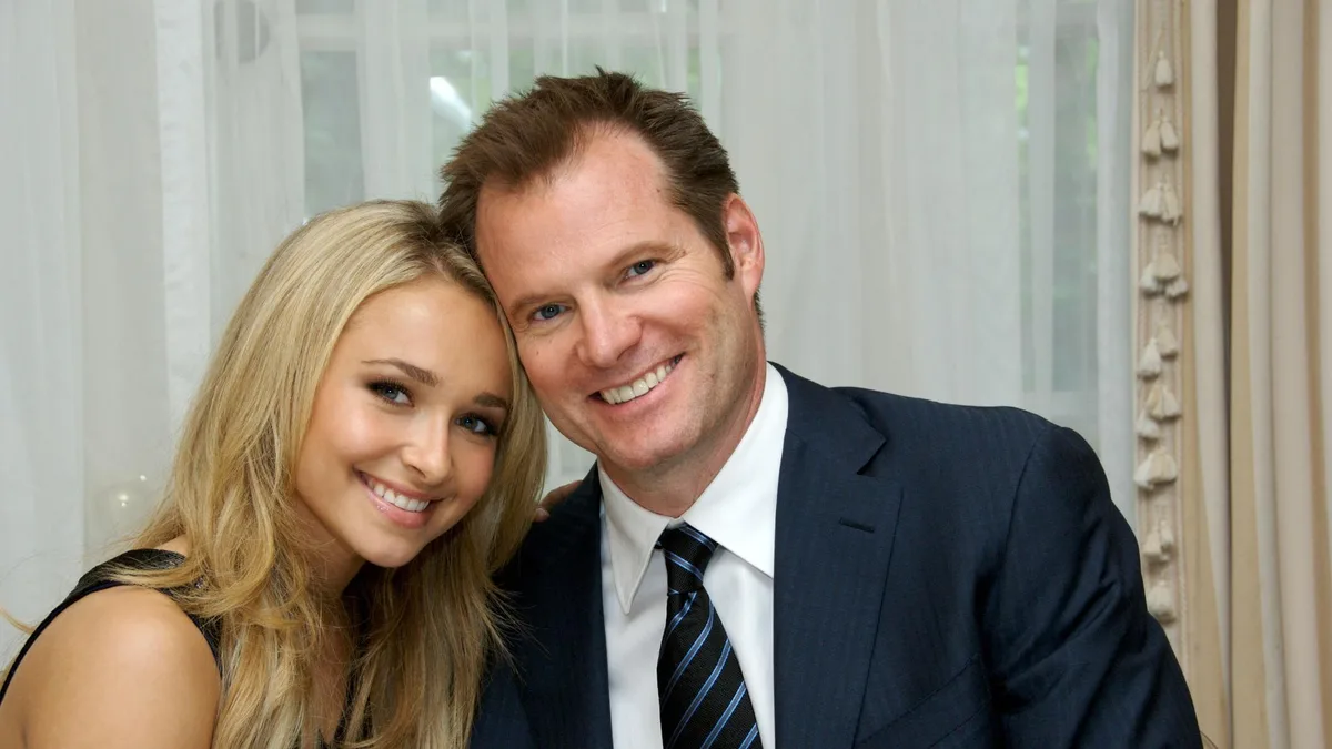 Après la mort d’Hayden Panettiere, les mots déchirants de Jack Coleman, son « papa » dans « Heroes »