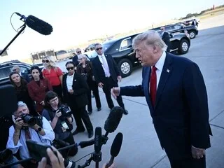 CNN et Politico privés de maison Blanche : on vous résume la crise qui couve entre Donald Trump et les médias américains