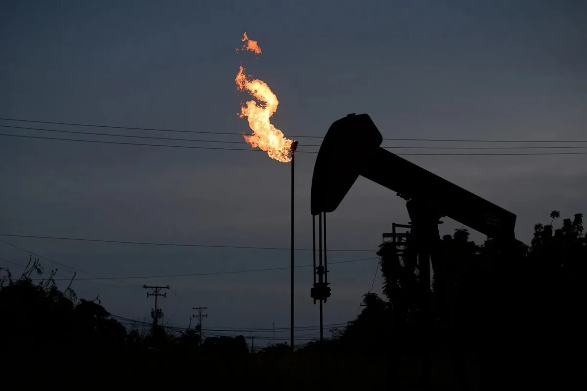 Bloomberg: Venezuela estudia su salida de la OPEP