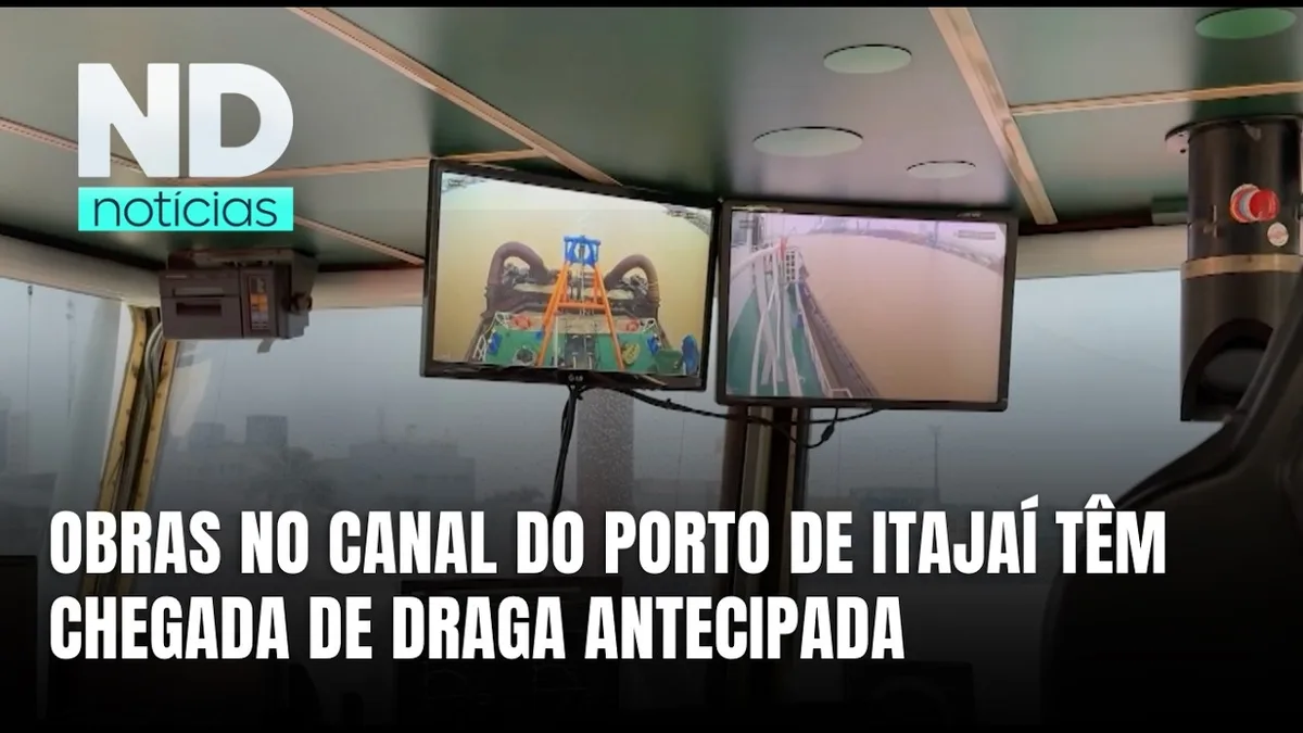 Porto de Itajaí antecipa chegada de draga para obras no canal
