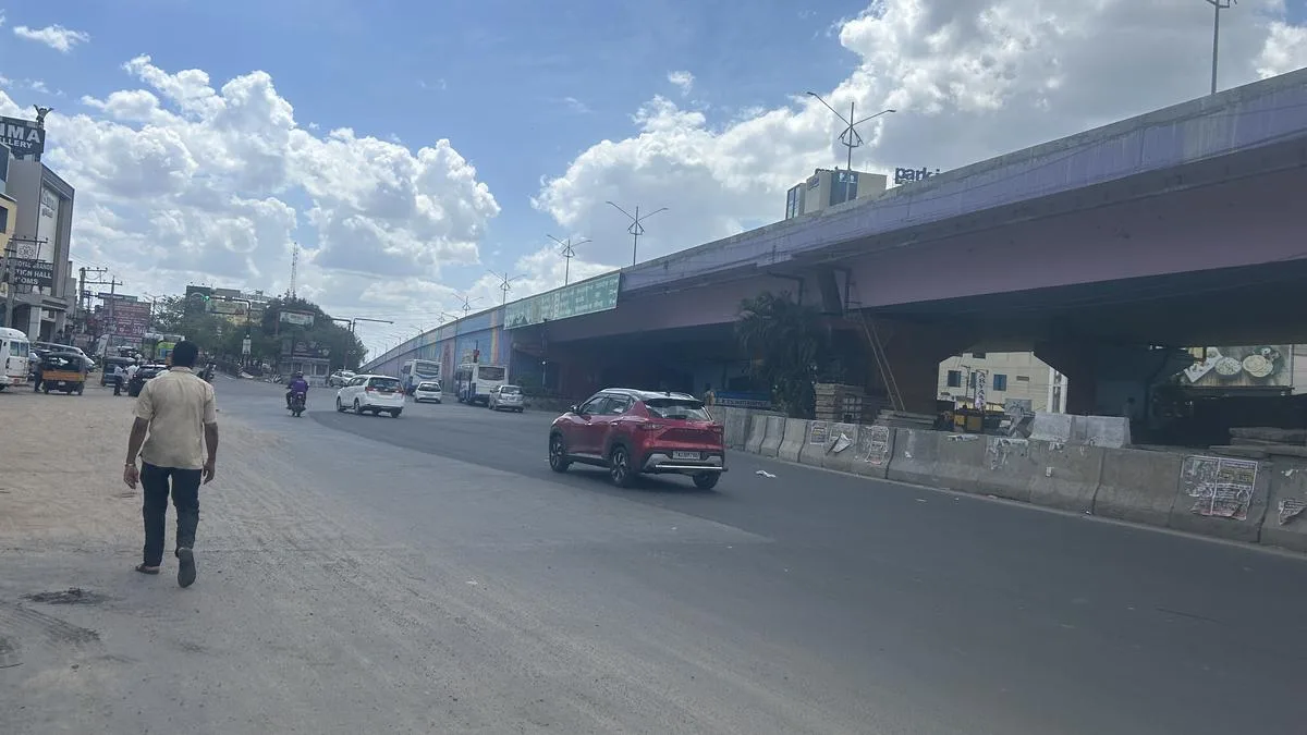 NHAI restores two-way traffic movement around Green Circle in Vellore town