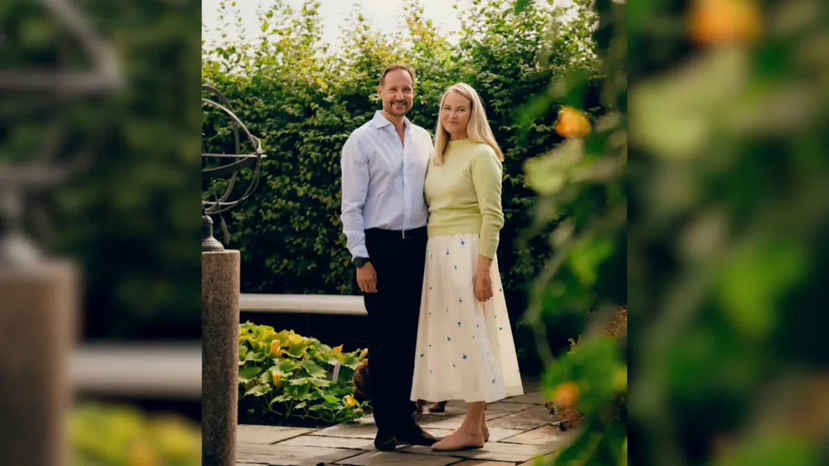 Haakon y Mette-Marit celebran sus bodas de plata en privado y con fotos de su luna de miel con el polémico Marius
