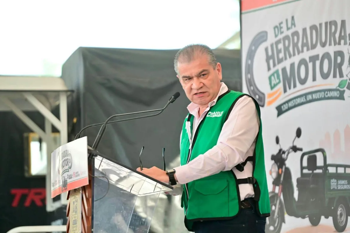 Riquelme prepara entrega de 30 motocarros más para sustituir vehículos de tracción animal en Torreón