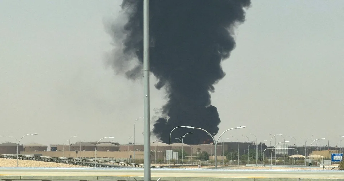 Nuevas explosiones en Riad estremecen a Arabia Saudita: cerraron el aeropuerto y reportan daños en un jardín y un centro médico