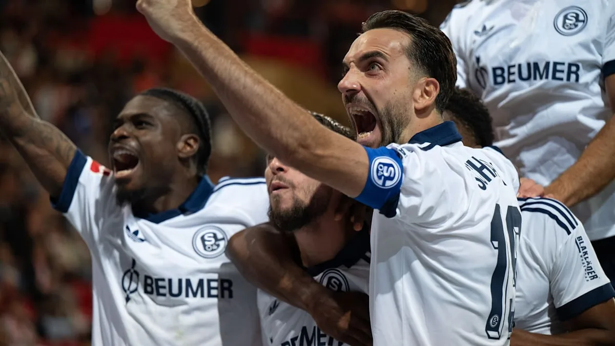 Schalkes ALLES-Könner - Traum-Kapitän Karaman!