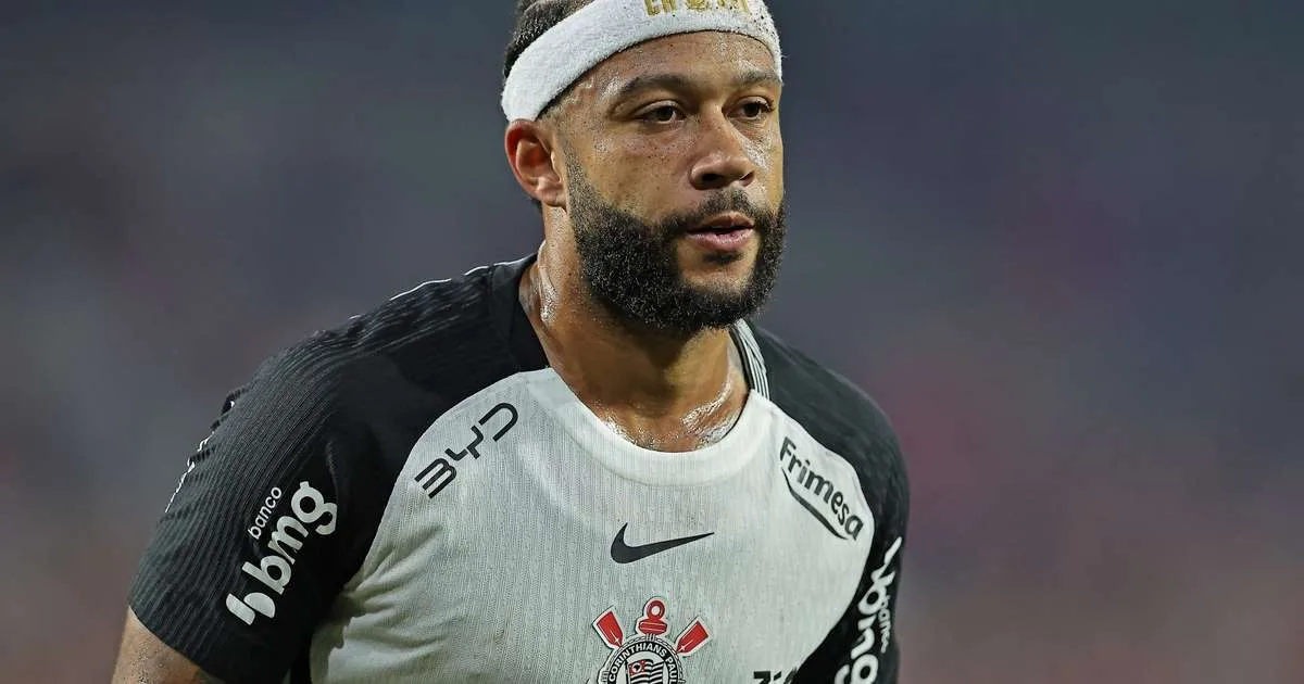 Memphis Depay toma iniciativa e Corinthians reabre conversas por renovação