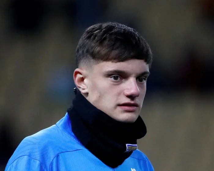 Giovanni Leoni’s return from injury delayed in fresh blow to Liverpool