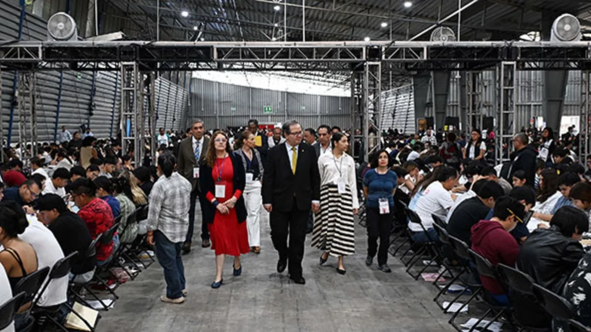 UNAM reporta 22 intentos de trampa en examen de control, confirma el rector Leonardo Lomelí