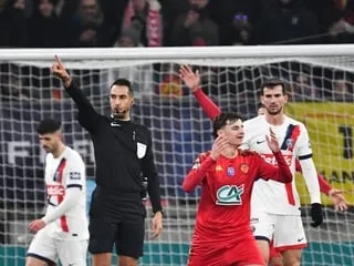 Ligue 1. L’arbitre Abdelatif Kherradji convoqué devant le Conseil de discipline de la Fédération française de football