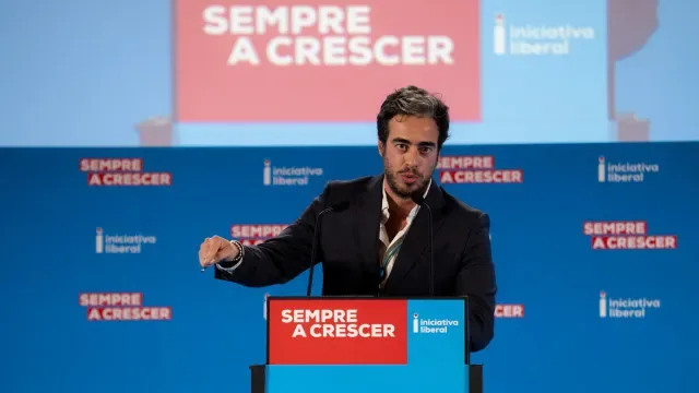 IL inicia jornadas focadas em reformar o país contra "maioria de empatas"