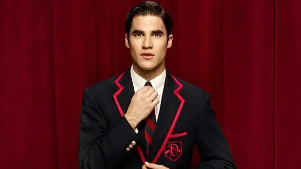 Darren Criss, de ‘GLEE’, se junta ao elenco do spin-off de ‘Descendentes’