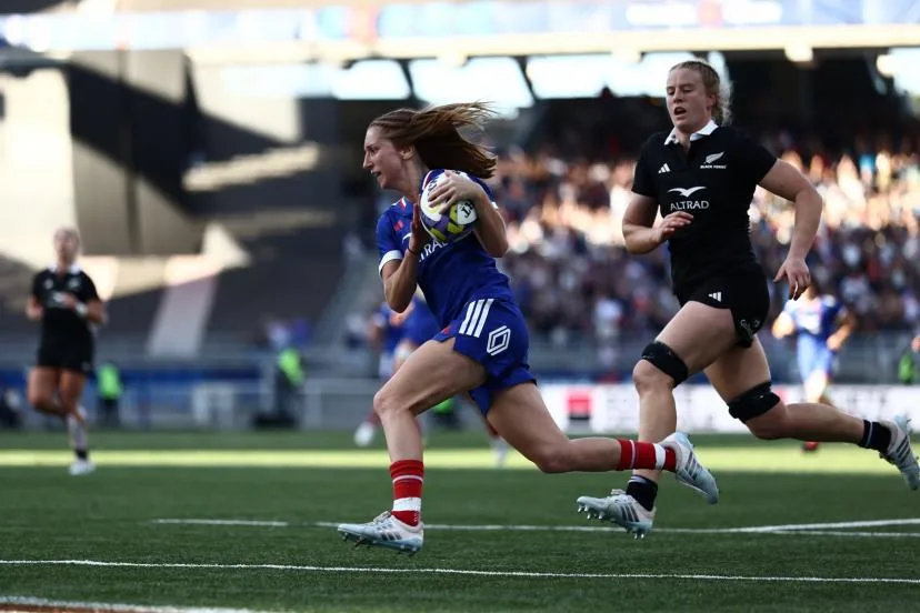 Pourquoi le changement de taille du ballon des rencontres internationales féminines de rugby à XV pose problème
