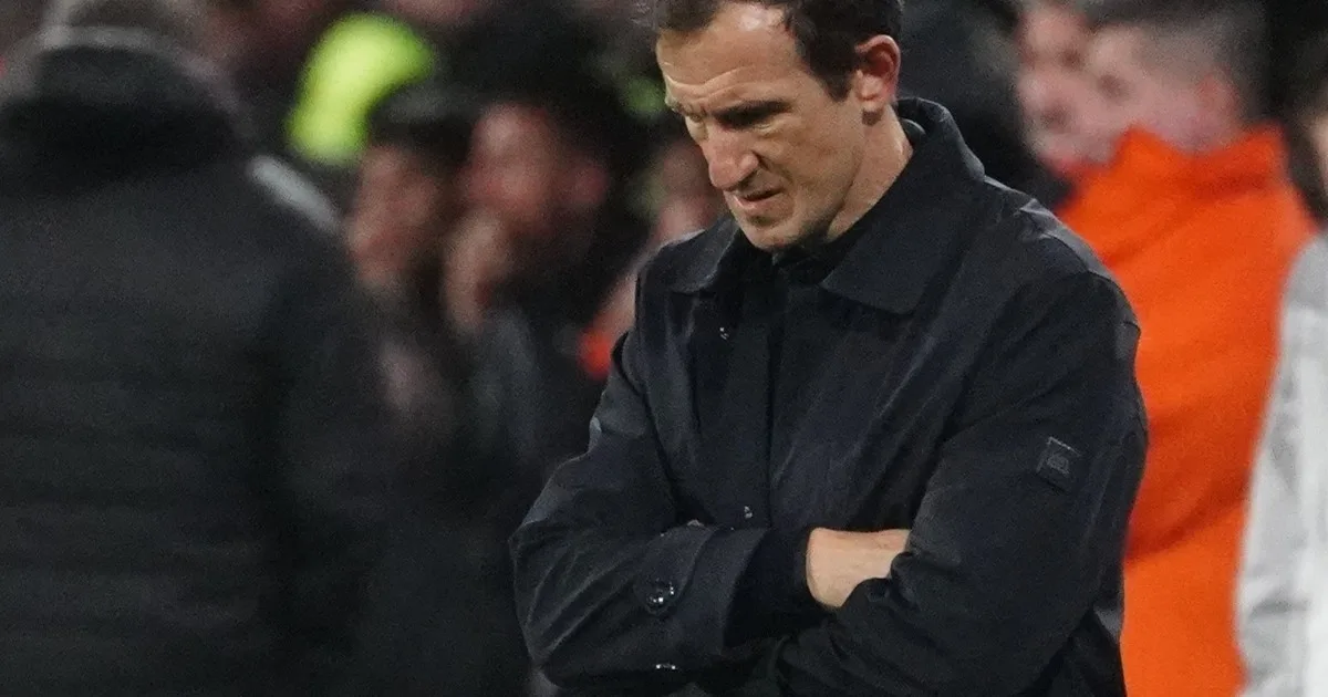 Boca tiene un problema "central" rumbo al partido contra Lanús: cómo tapará Arruabarrena el hueco en un lugar clave de la defensa