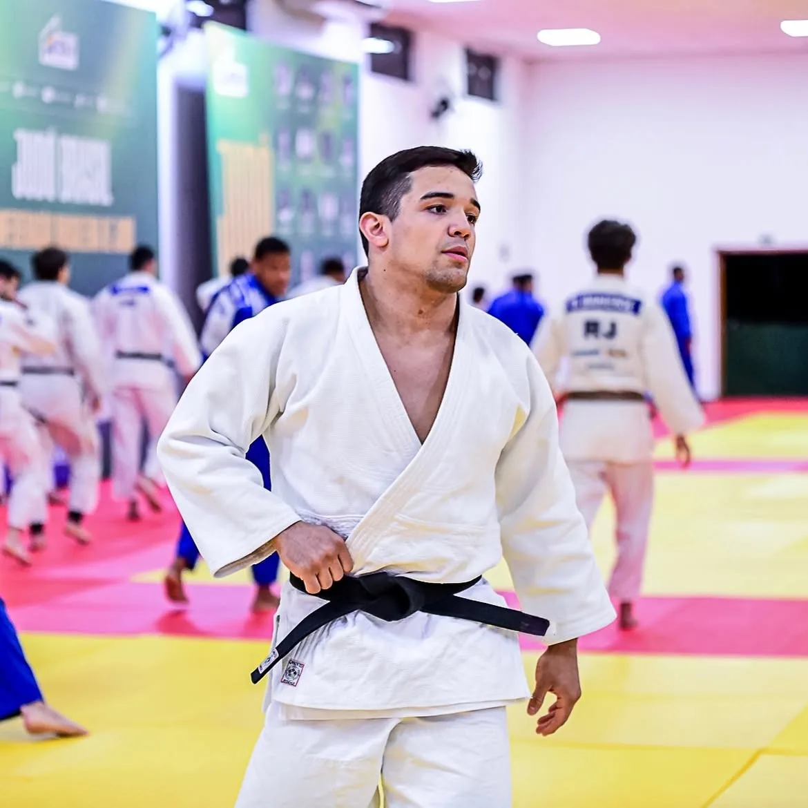 Brasil conquista três medalhas no segundo dia do Grand Prix de Lima
