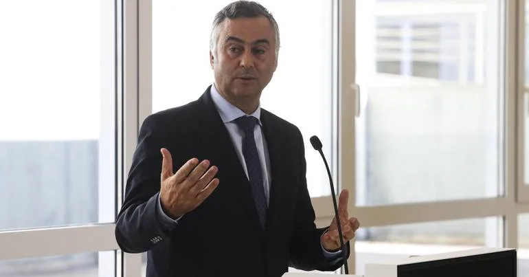 Descongelamento das propinas não afasta alunos, diz ministro