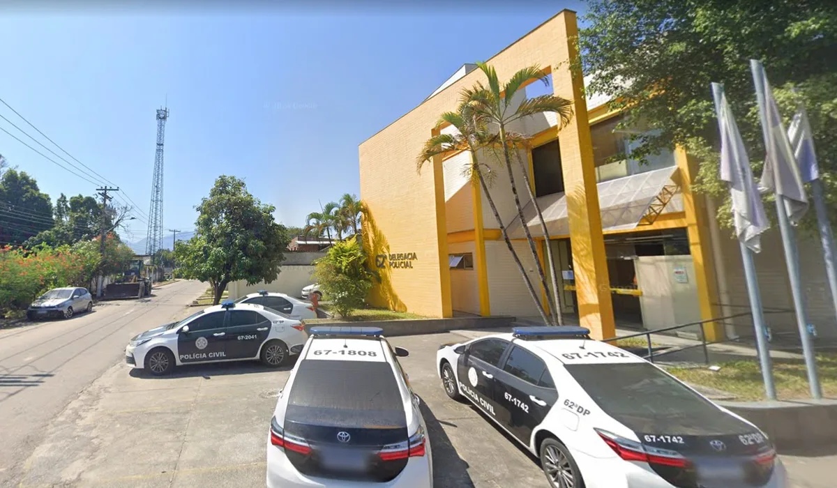 Pai preso por arremessar bebê de 5 meses em calçada cometeu crime por suspeita de traição, diz delegada: 'Queria se vingar da mãe'