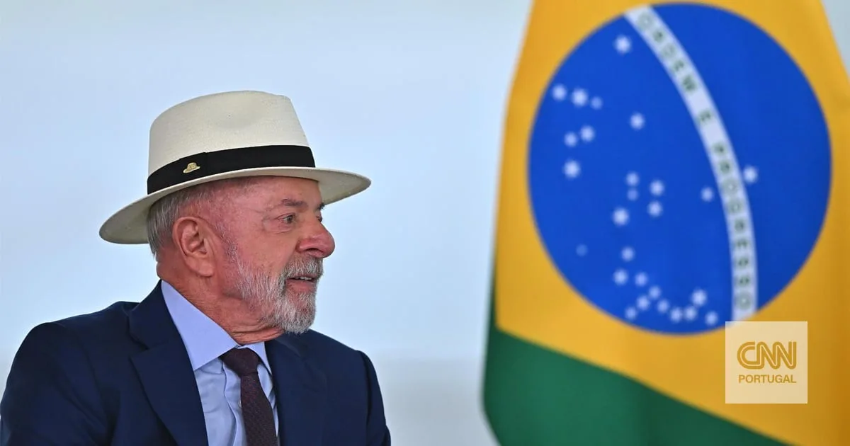Aliados veem elogio de Lula a Alexandre de Moraes como "deslize" que pode reforçar a campanha de Flávio Bolsonaro