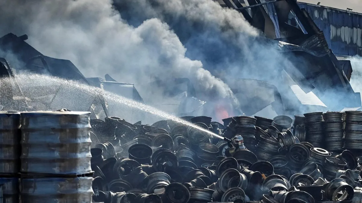 Russian strike on warehouse in Ukraine’s Kyiv region causes detonation, killing at least 27