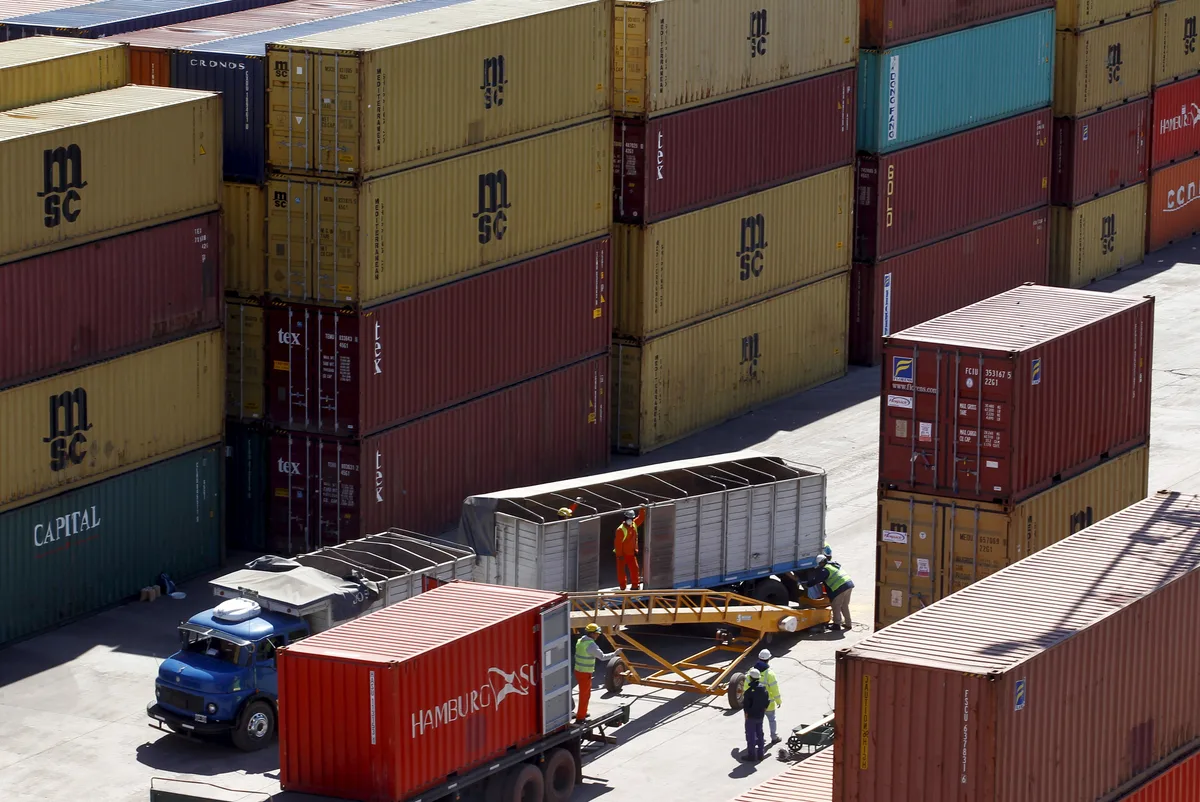 Vaca Muerta duplicó las exportaciones de petróleo crudo en julio y la balanza comercial marcó 32 meses de superávit