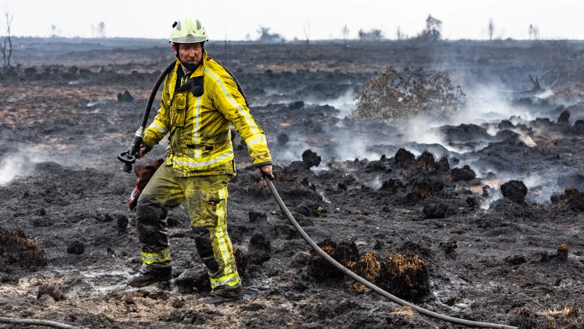 Brand im Hohen Venn: Der Regen bringt noch keine Entspannung