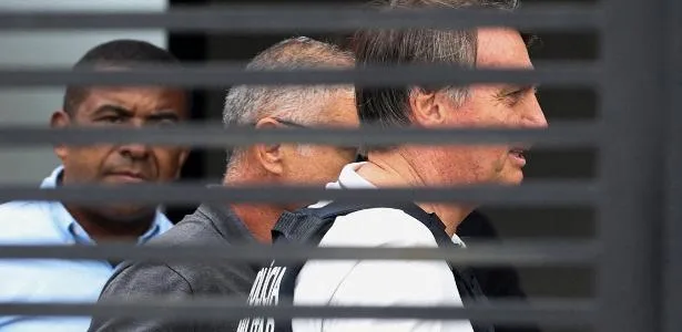 Moraes autoriza Bolsonaro a ir ao dentista, mas indica atendimento na PM