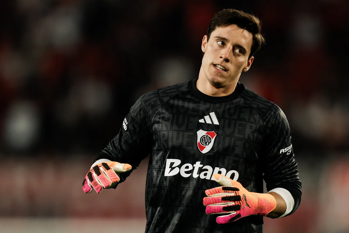 TV y streaming del domingo: juegan River, Independiente y Racing, argentinos en Europa y los Leones van por el tercer puesto