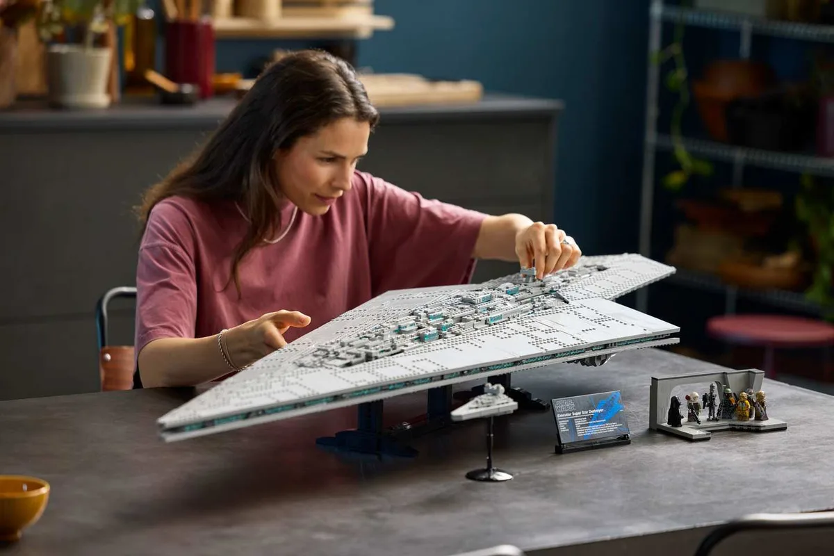 First look: Lego reveals a $800 Star Wars Star Destroyer — the longest set Lego has ever constructed