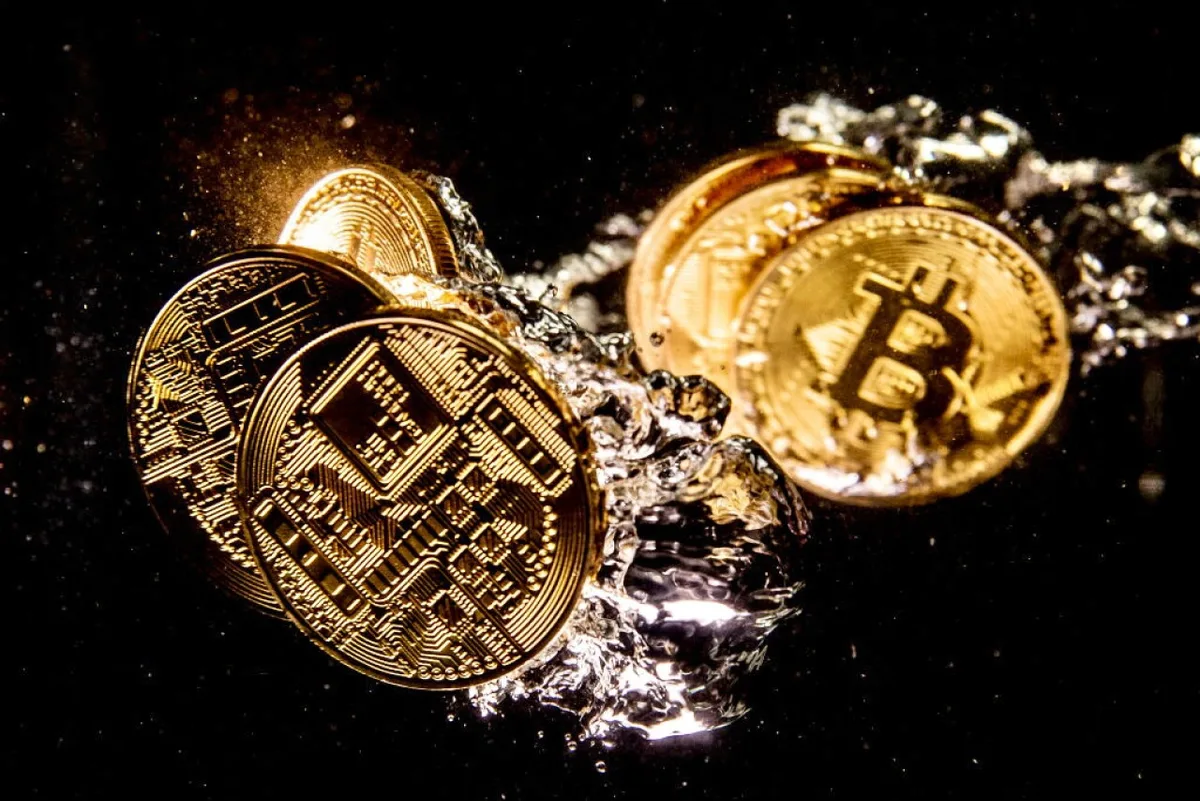 Las criptomonedas disparan 52% los avisos antilavado ante la UIF