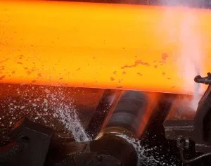 CSN sobe e CSN Mineração cai – mesmo que o 2T tenha indicado “o contrário”; entenda