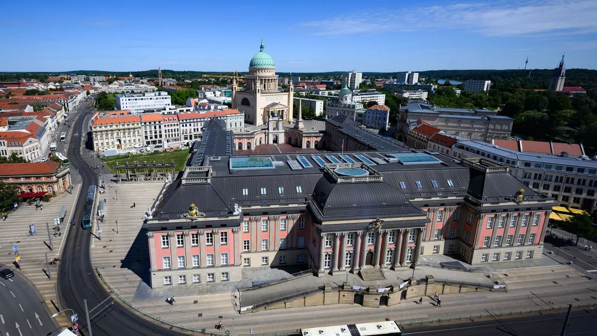Statistik: Frauenanteil im Brandenburger Landtag stark gesunken