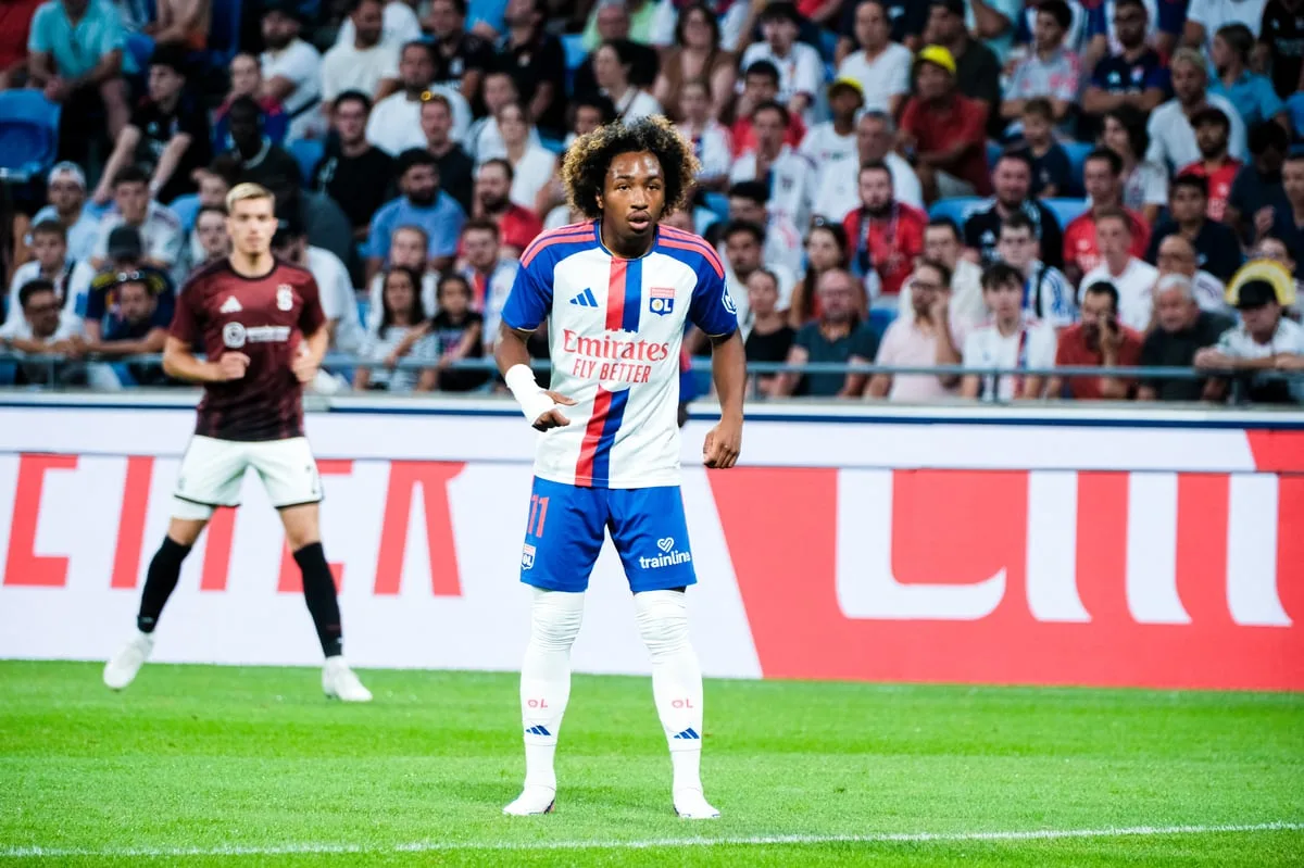 Arsenal miss out on key Deadline Day target as 'deal agreed' with Premier League rival