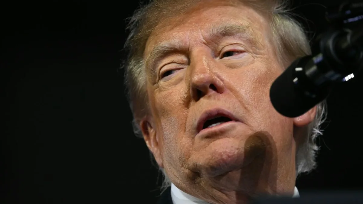 „Völlig unverantwortlich“: Republikaner kritisieren Trump wegen Russland-Kurs