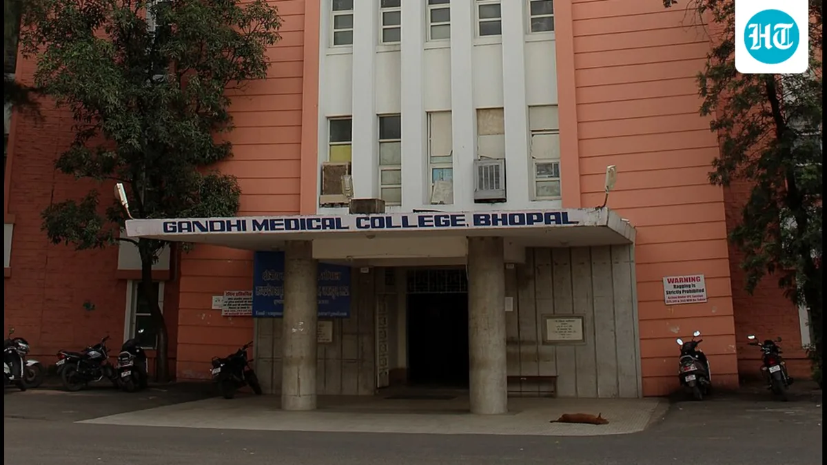 Hindi MBBS experiment falters; students switch to English for better prospects