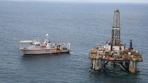 Médio Oriente: Seis petrolíferas duplicam lucros na UE com crise em Ormuz
