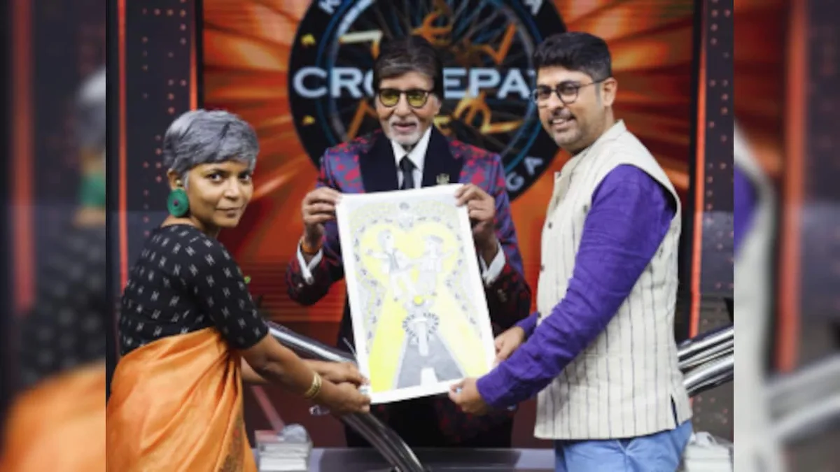 Amitabh Bachchan Receives Fan-Made Madhubani Poster Of Sholay On Kaun Banega Crorepati Set. Pic Courtesy, Varun Grover