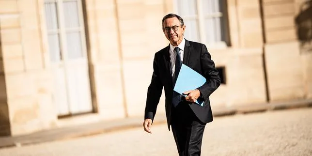 Présidentielle 2027 : Bruno Retailleau veut instaurer un âge minimal de départ à la retraite à 63 ans et un taux plein à 65 ans