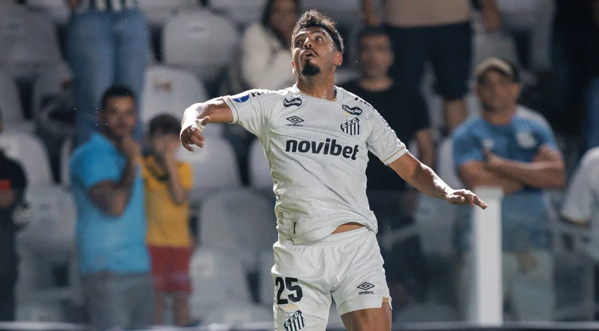 Dupla do Santos detalha problemas físicos após vitória pela Sul-Americana