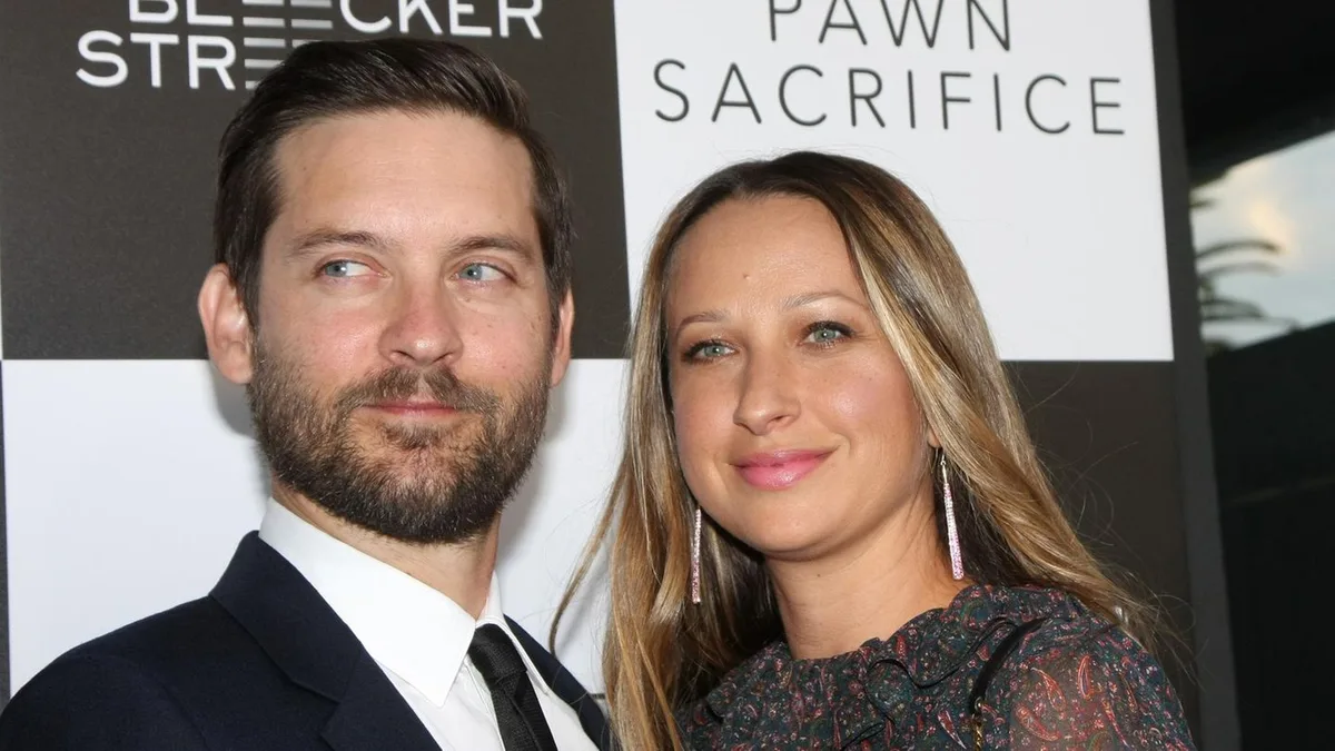 Leute von heute : Tobey Maguire leitet die Hochzeit seiner Ex-Frau Jennifer Meyer