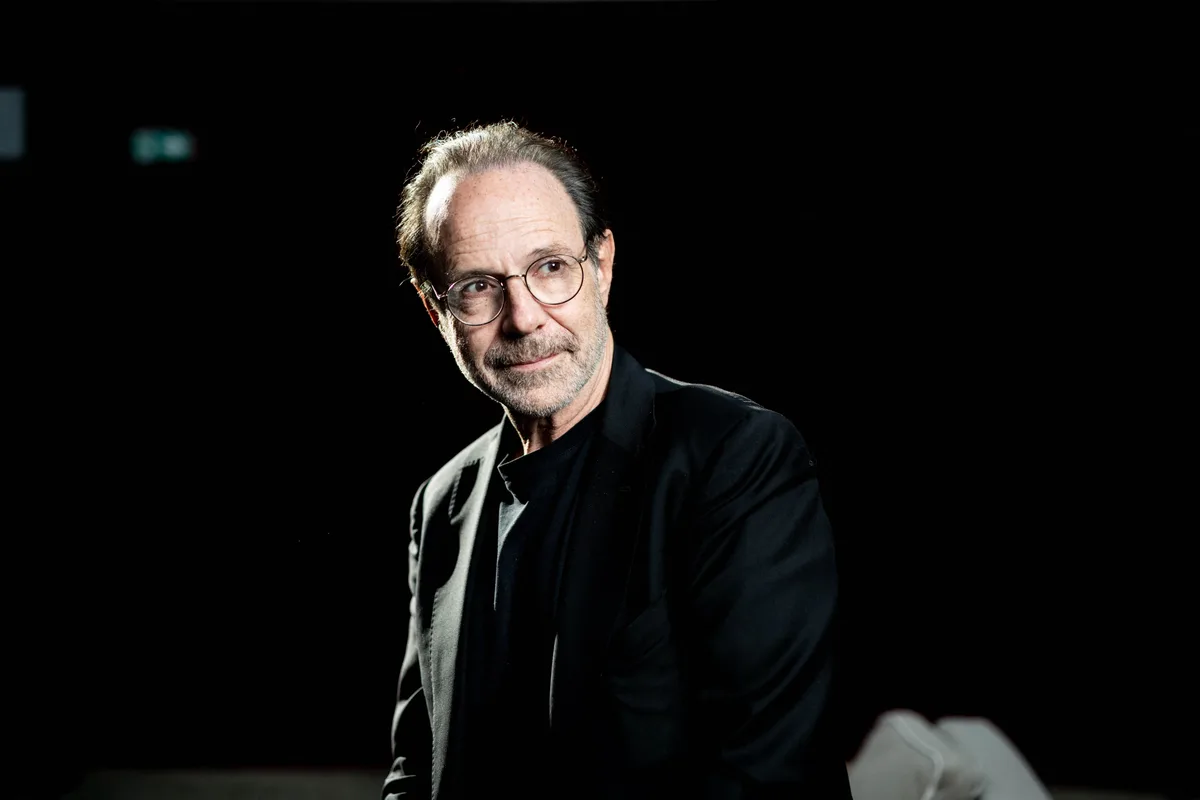Marc Levy sur les listes d'artistes anti-RN de Pascal Praud : "Aussi stupide que dangereux"