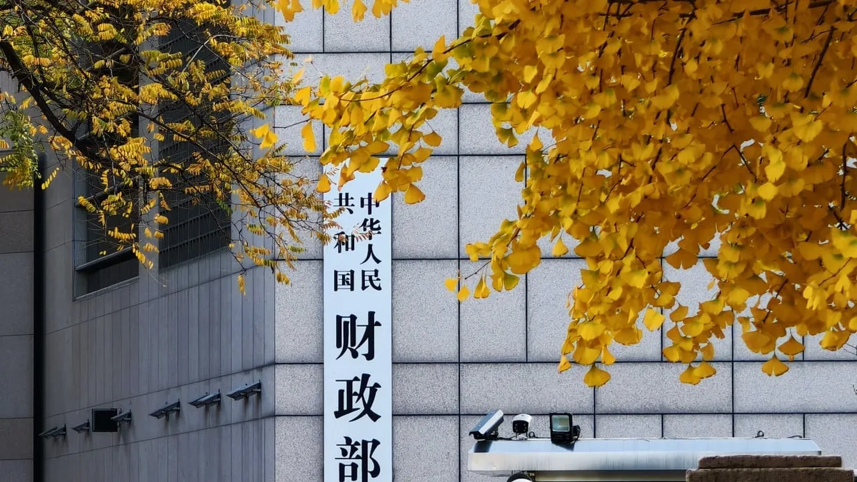 China rolls out massive US$54b package for insurers, banks in financial powerhouse push